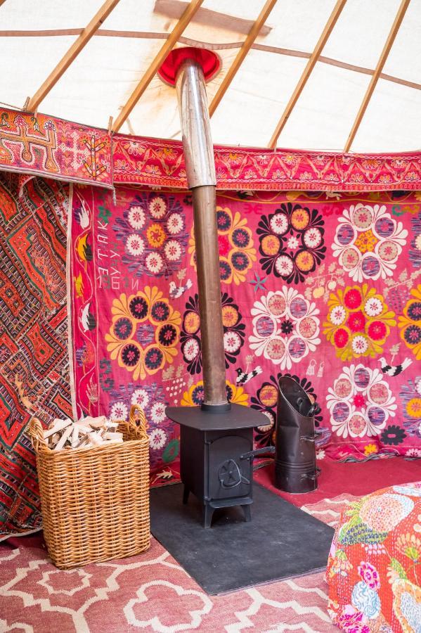 Hotel Festival Yurts Hay-On-Wye Esterno foto